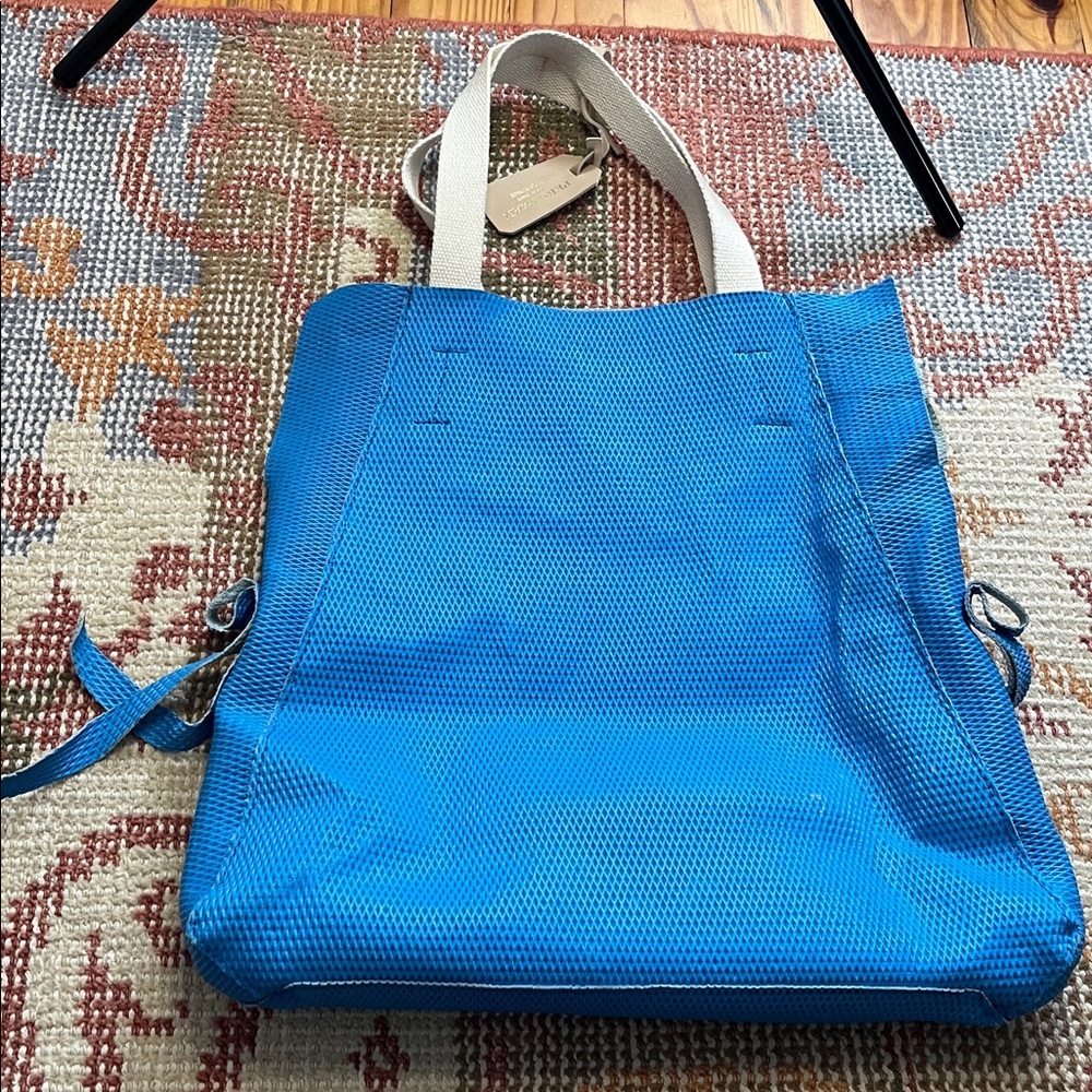 Persaman New York Made in Italy Blue Leather Tote - Picture 8 of 8